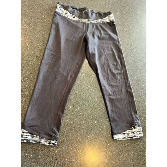 Champion and New Balance bundle - Picture 4 of 10